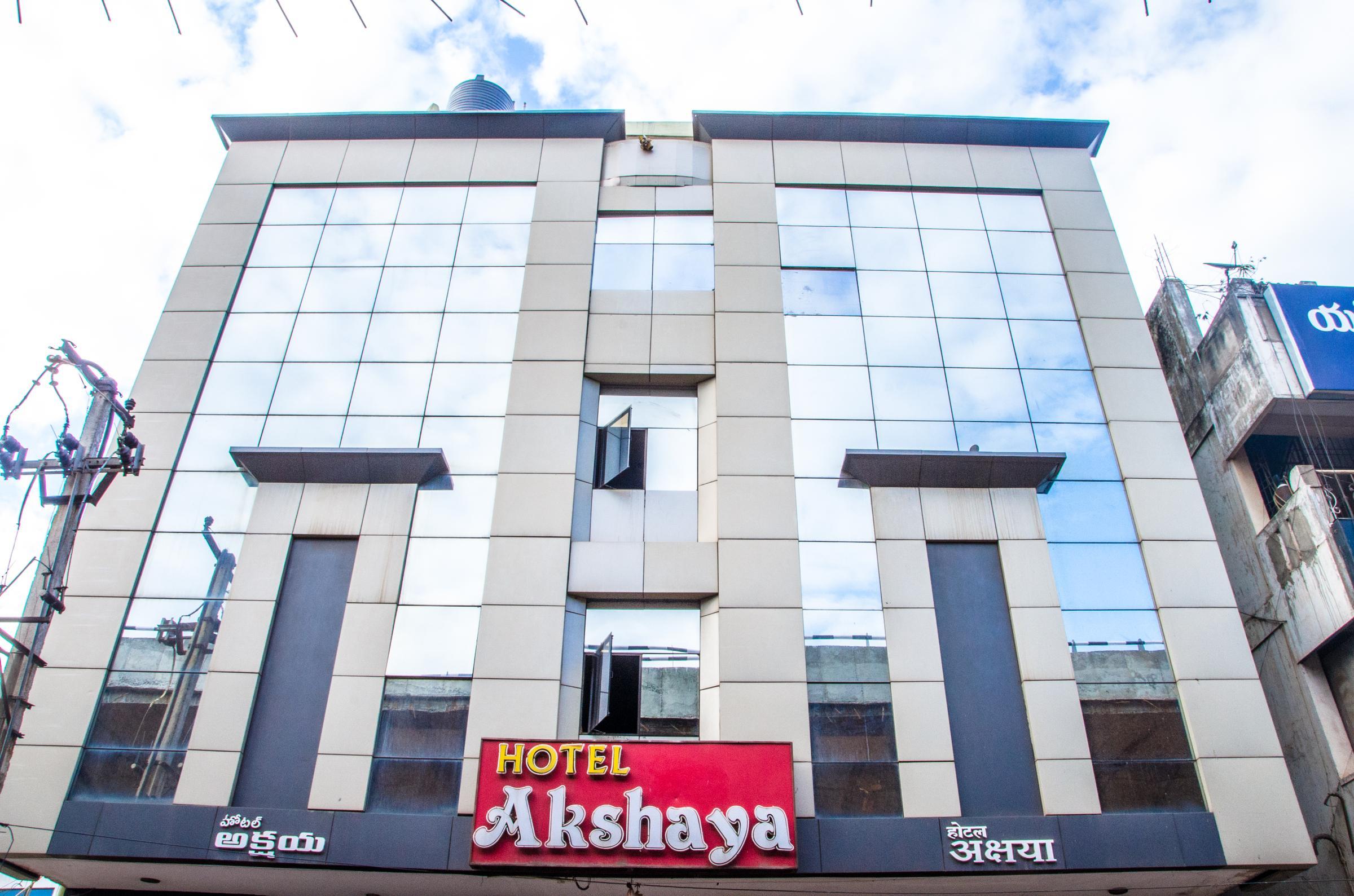 HOTEL AKSHAYA 