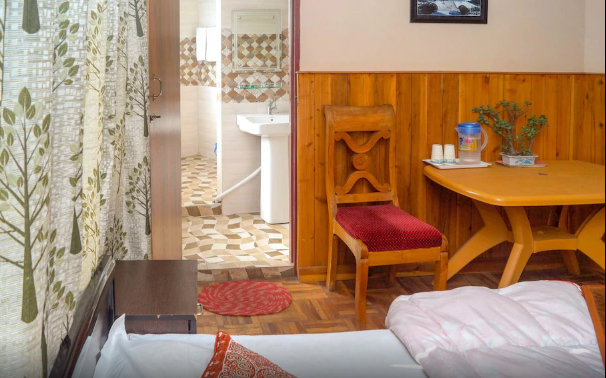 Oga White tara home stay
