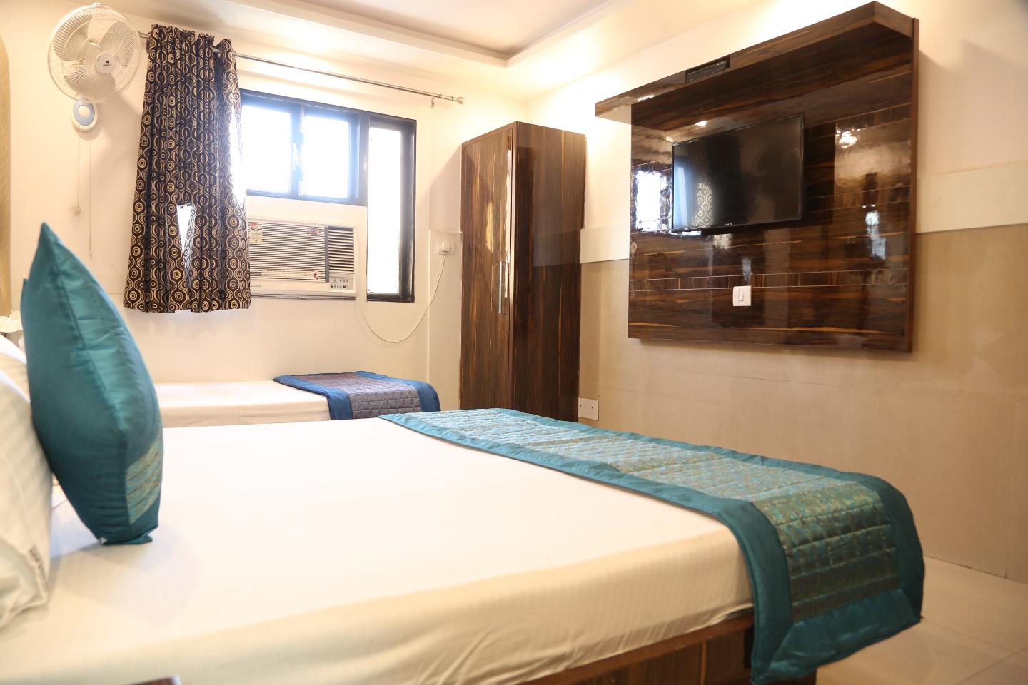 Deluxe Triple room