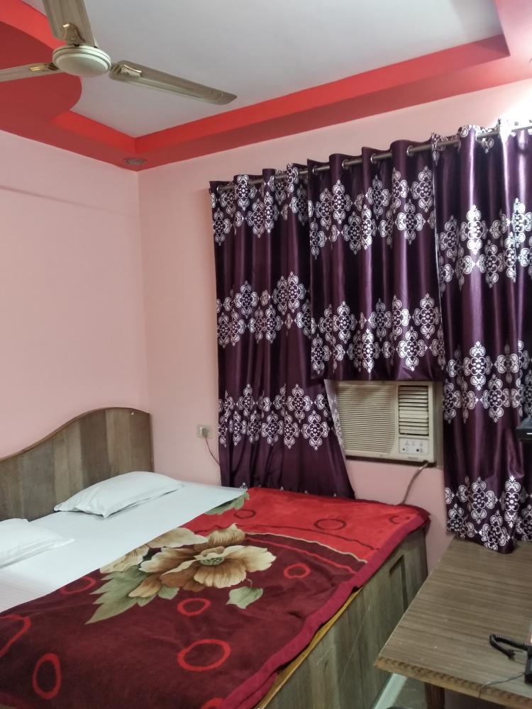 Budget A/C Room