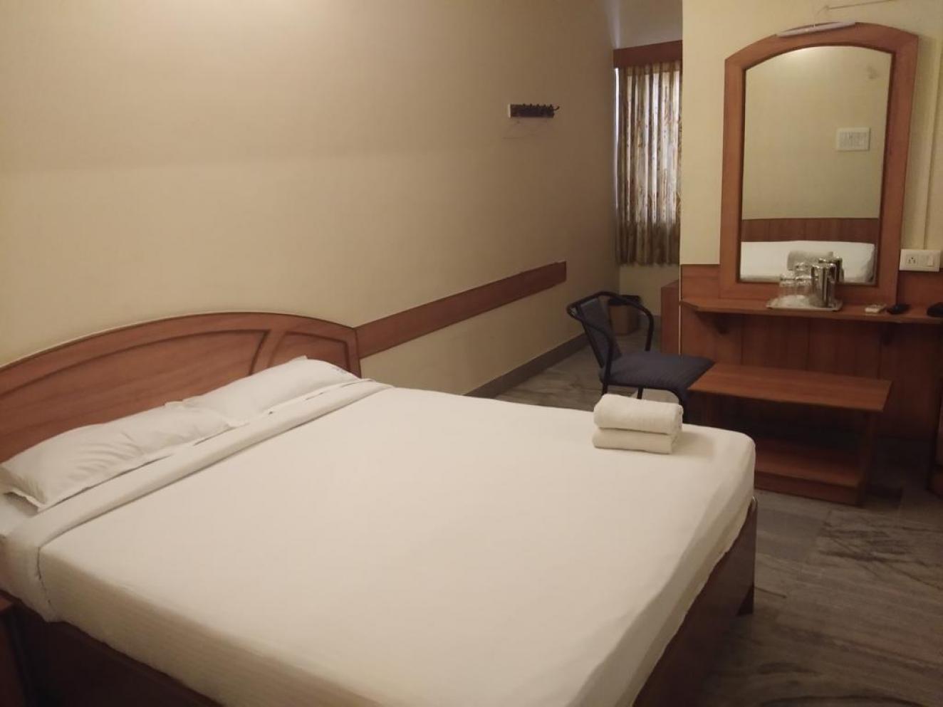 Standard Room (single)