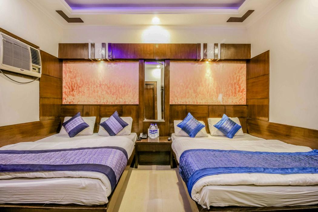 Quadruple room