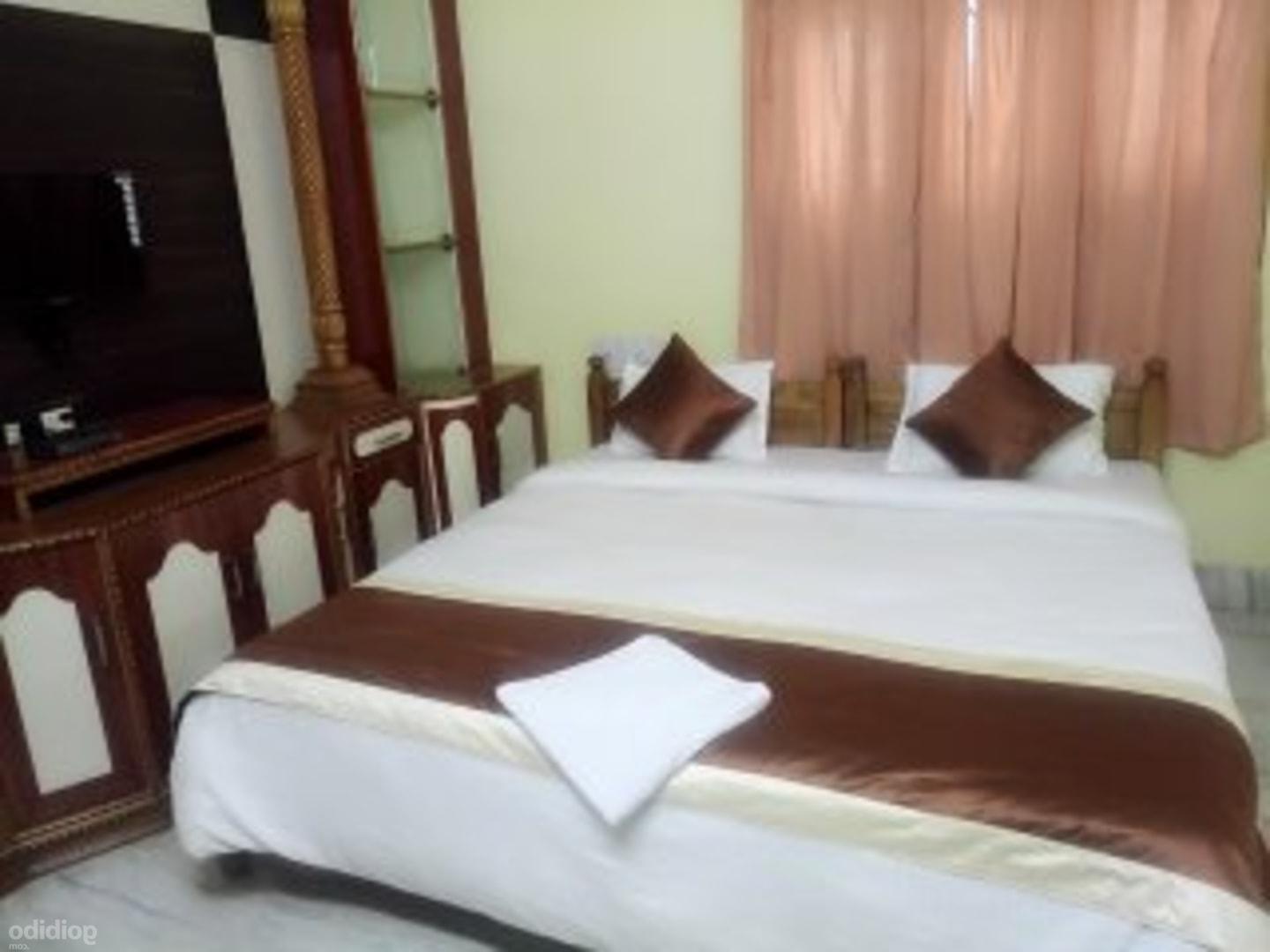 Standard Room non ac 