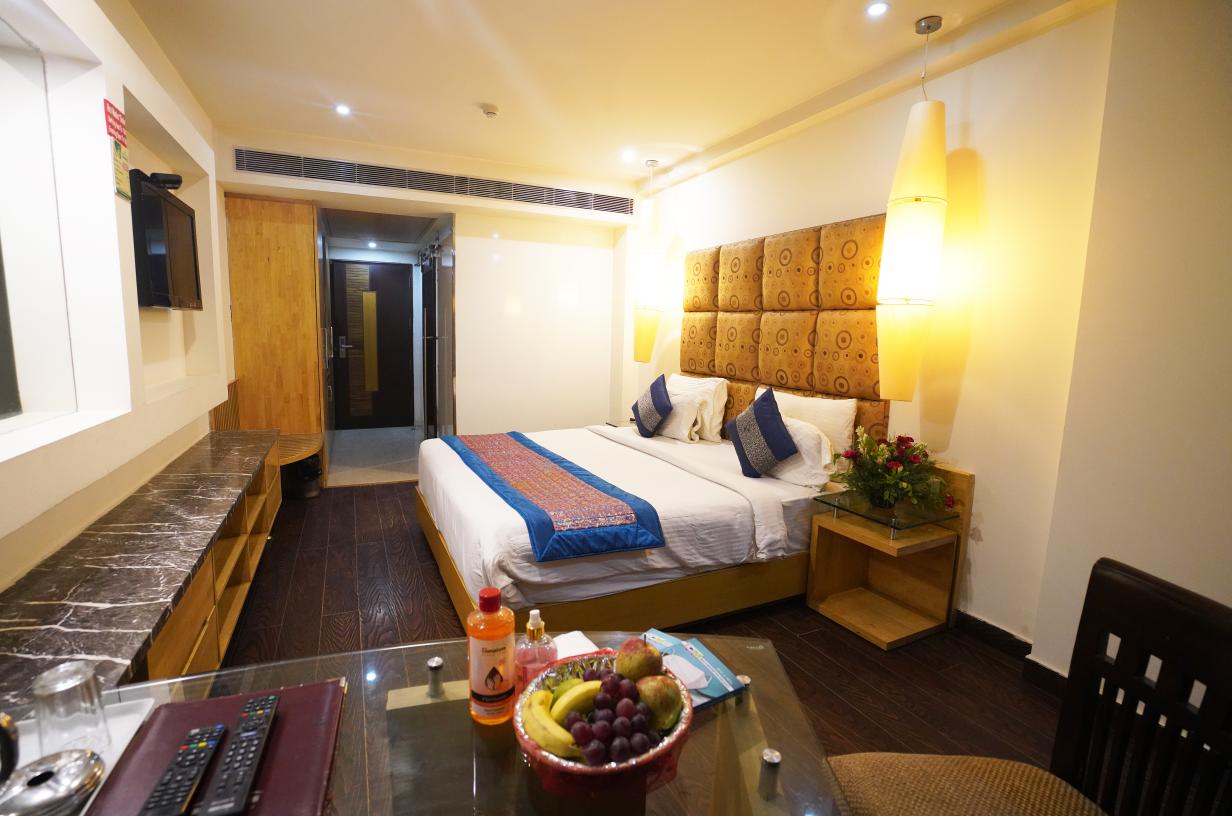 Club Room