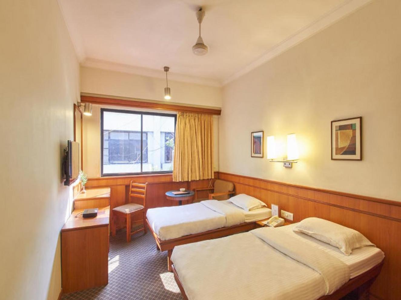 Executive Room