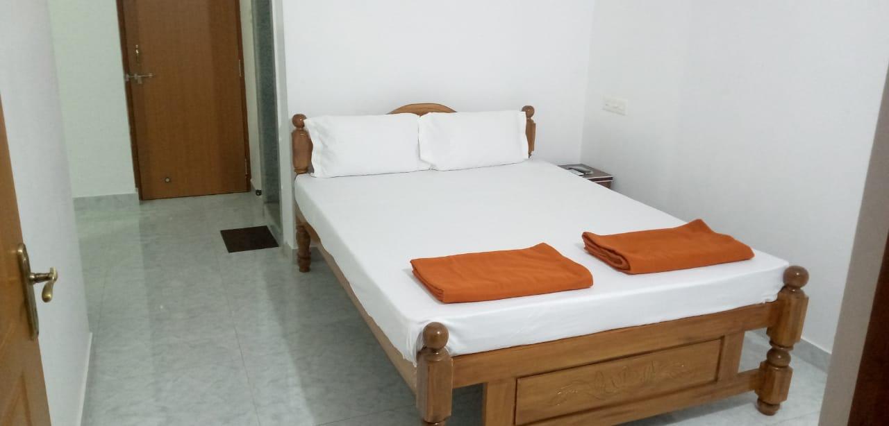 Double bed room