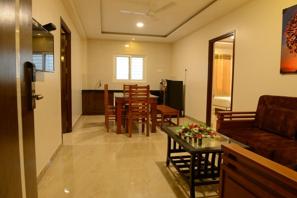 SUPERIOR APARTMENT / SUITE ROOMS