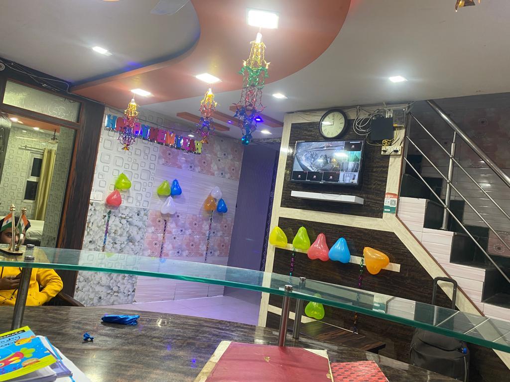 Oga Hotel Krishna Palace by Chemis Inn
