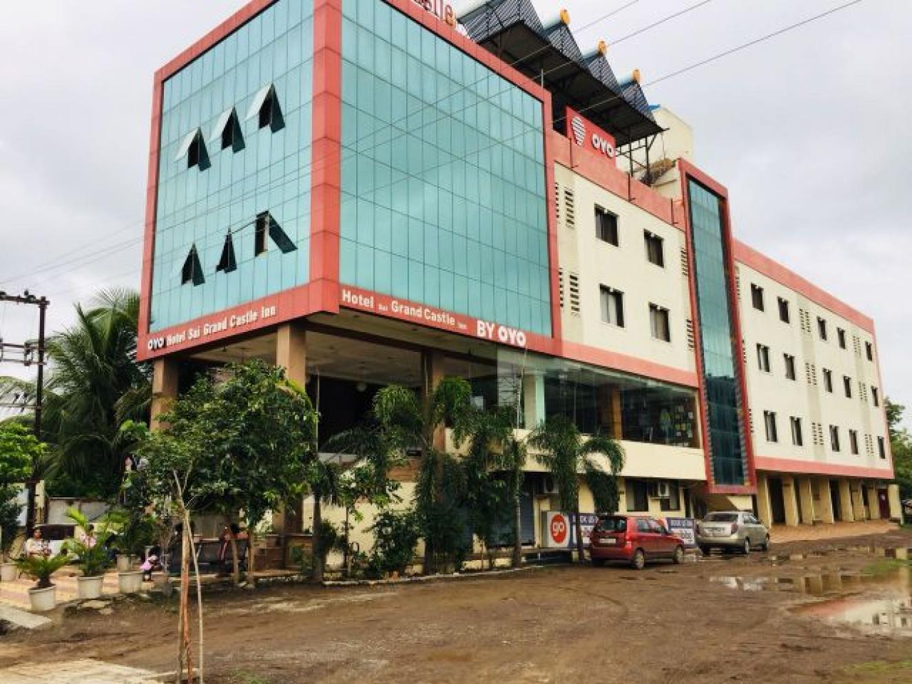 Oga Hotel sai grand castle inn 