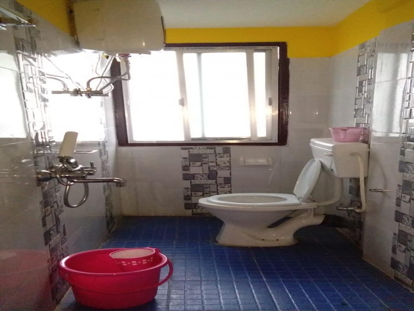 Triple Bed Room
