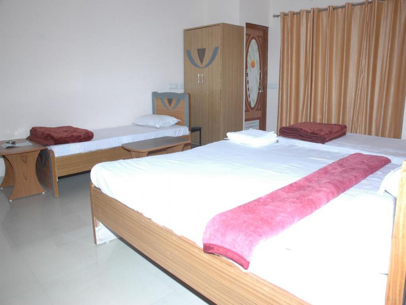 FOUR BED ROOM  (CP)
