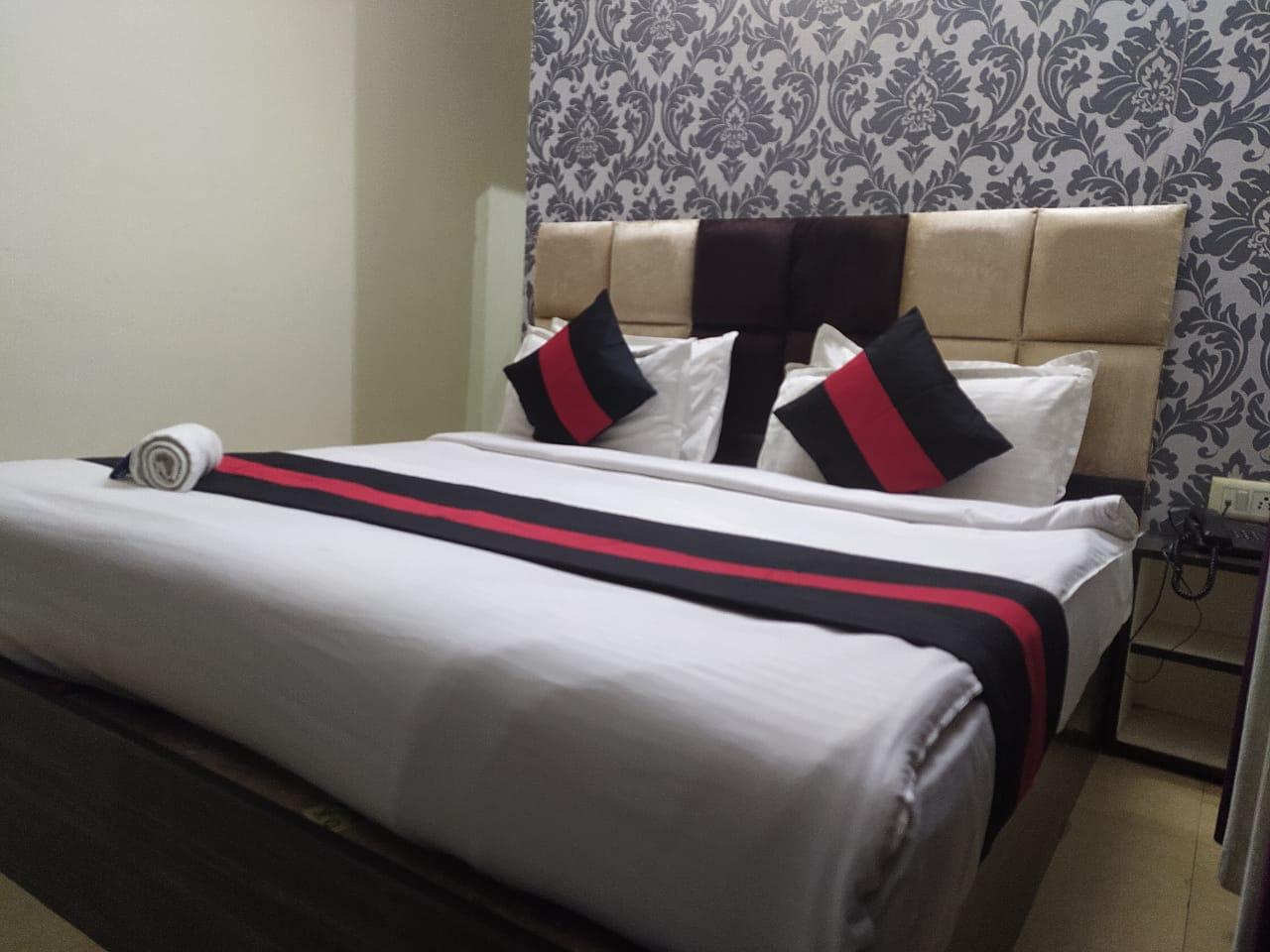 Double Bed