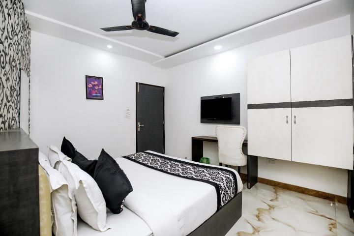 Super Deluxe Room