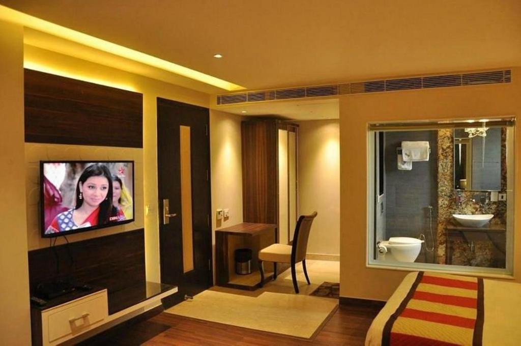 Deluxe Double Bed Room