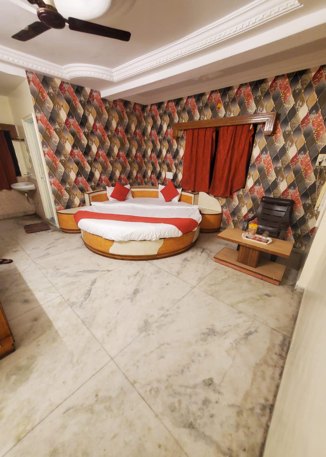 Double bed 