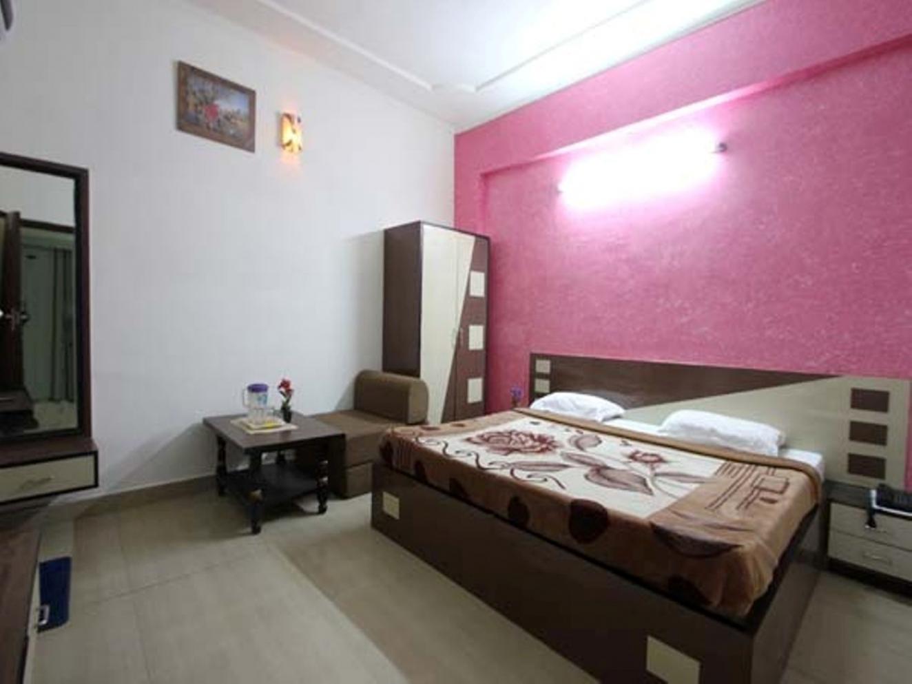 Non A/C Double Bed