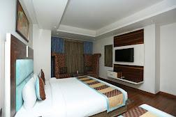 Triple Bed Room