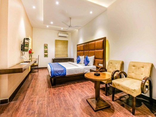 PREMIUM ROOM
