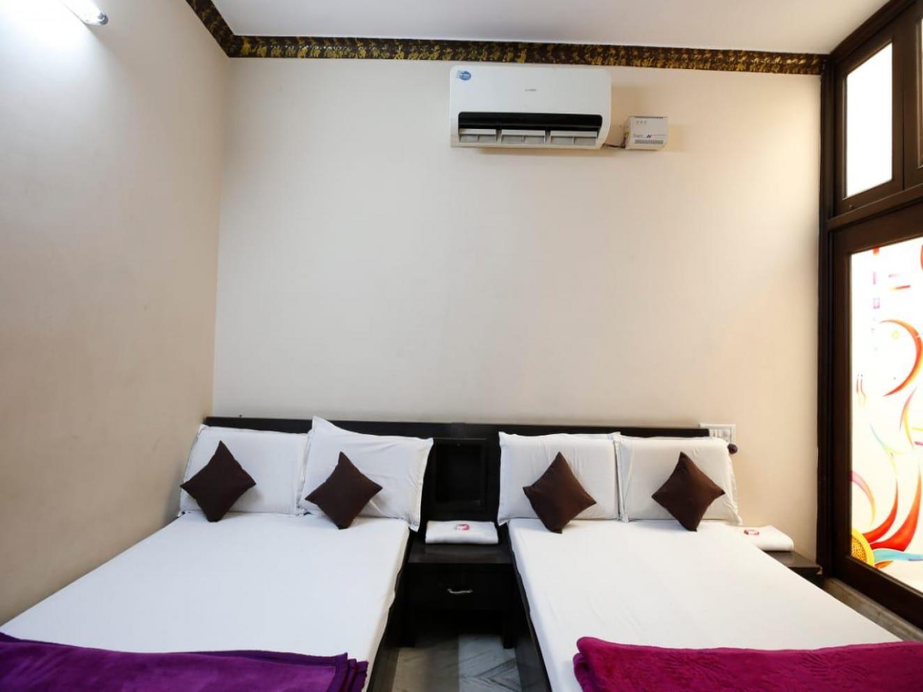 Deluxe Rooms
