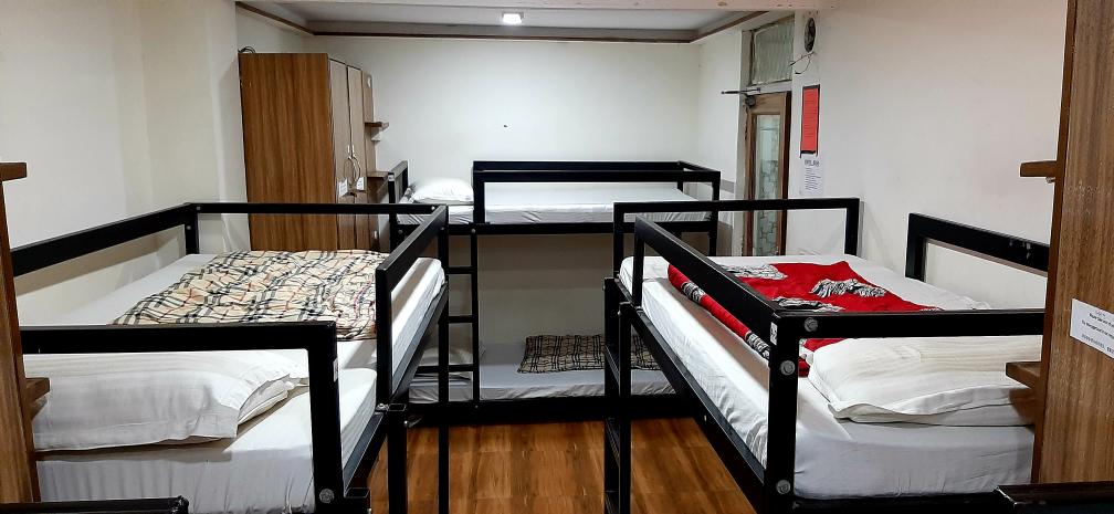 A Room 10 bunk beds shared